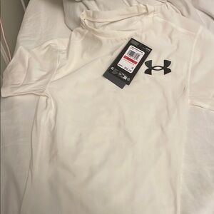 Under Armour White Short Sleeve Shirt